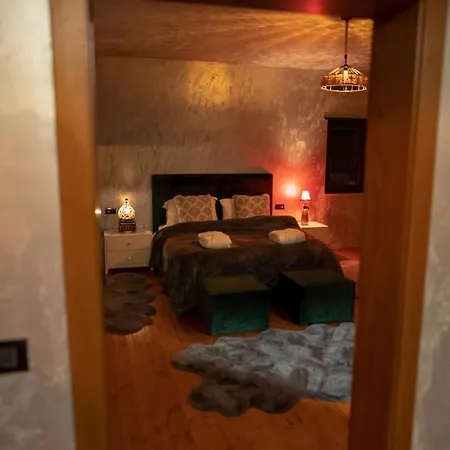 Alpin Zeneli Casa de hóspedes